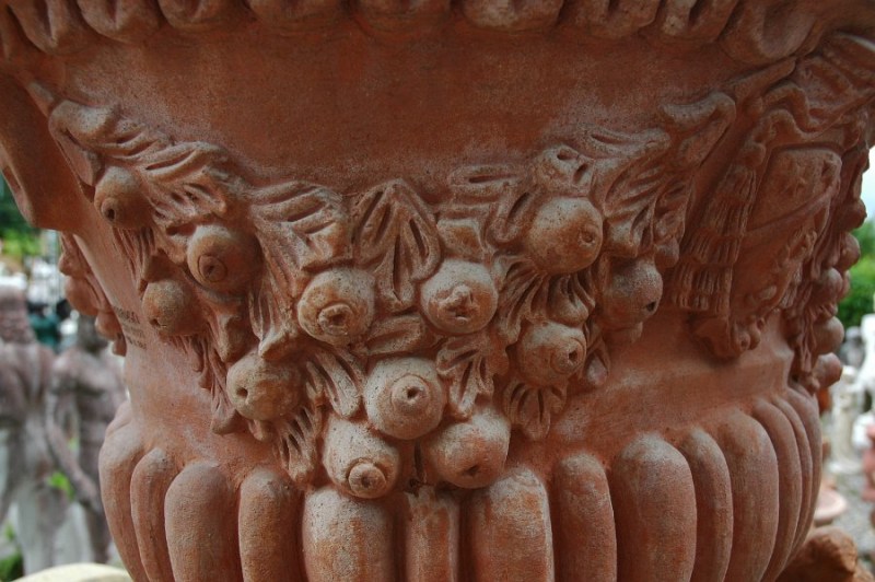 Terracotta Impruneta - Vase - Pflanzvase - Amphore - Winterfest