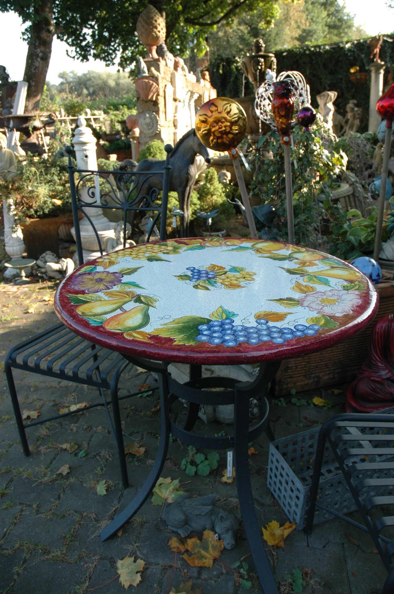 Gartenmoebel - Deruta - Tisch- Eisenstuhl